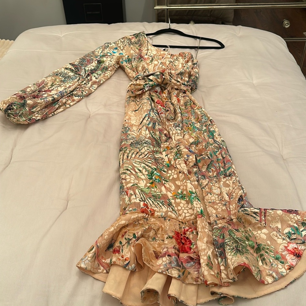 Retrofrete floral one shoulder dress hnveena 605 bought from revolve